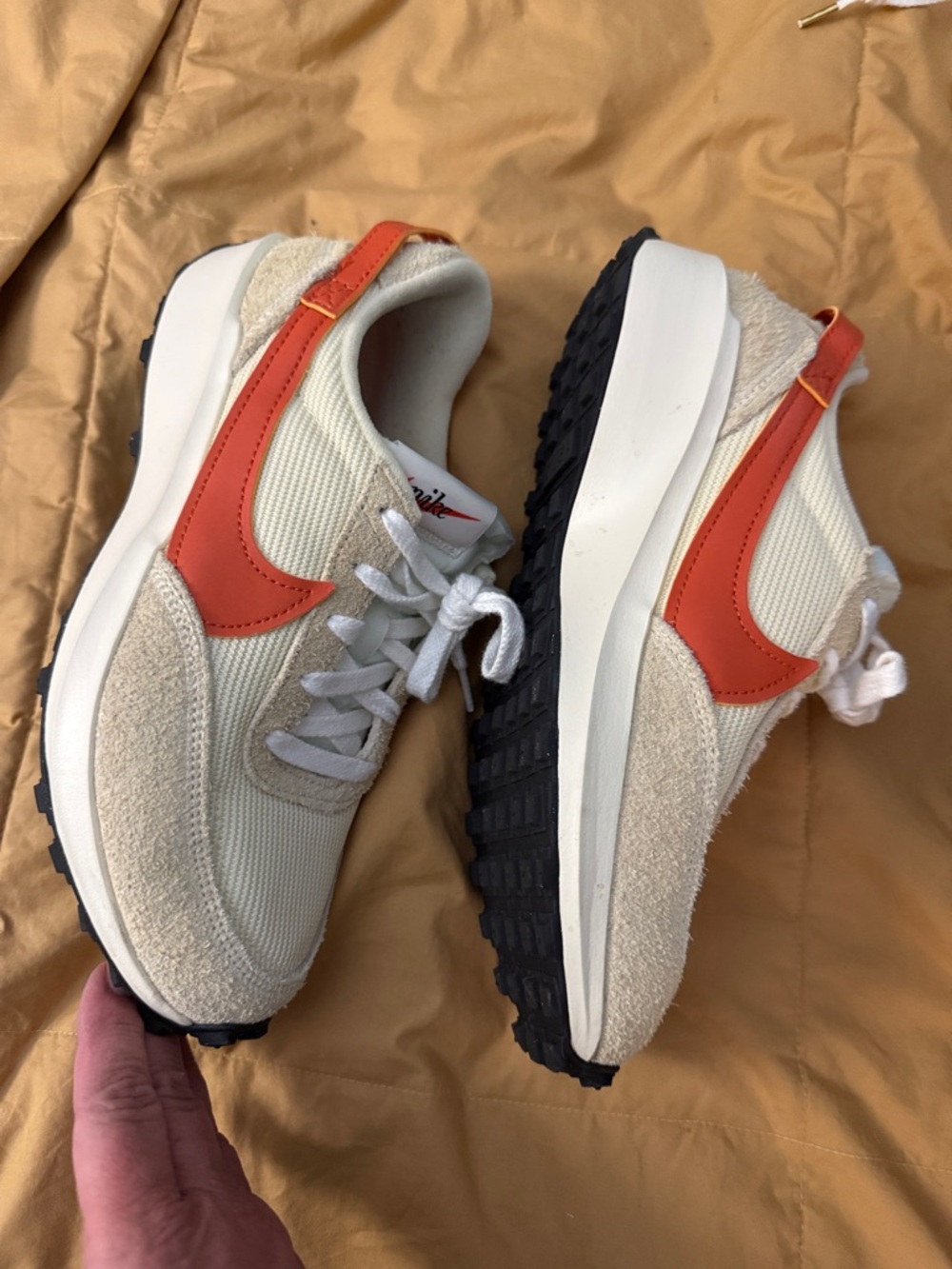 Nike Cream & Orange Retro Waffle Runners - Picture 5 of 6